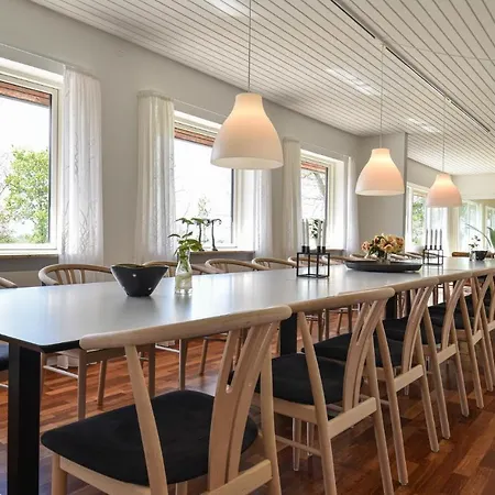 Awesome In With Kitchen Holiday home *
