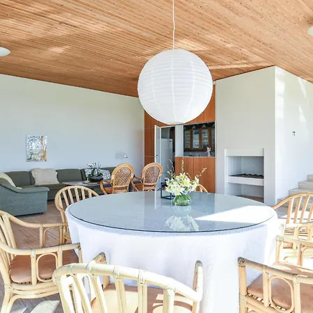 Ferienhaus Awesome In With Kitchen