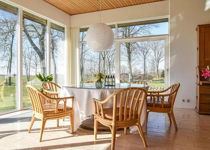 Awesome In With Kitchen 別荘 ホルステブロー